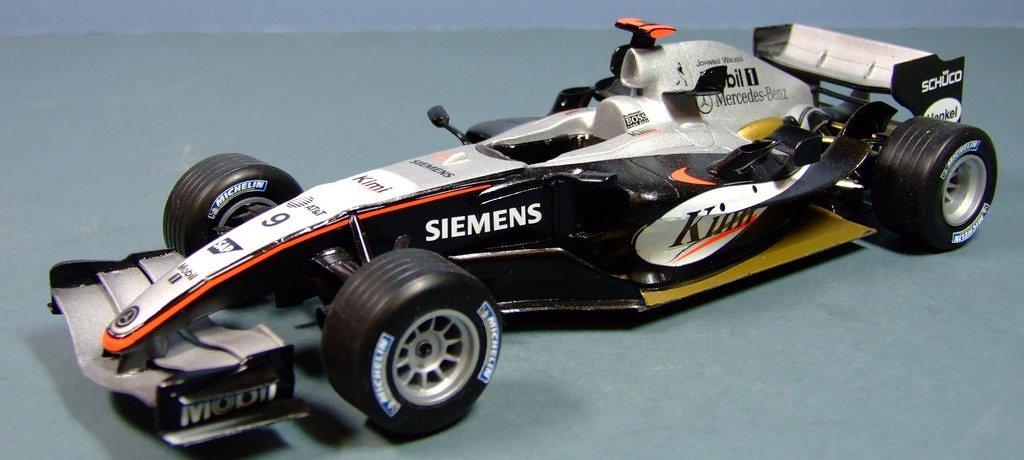 McClaren MP4-20, 1:24