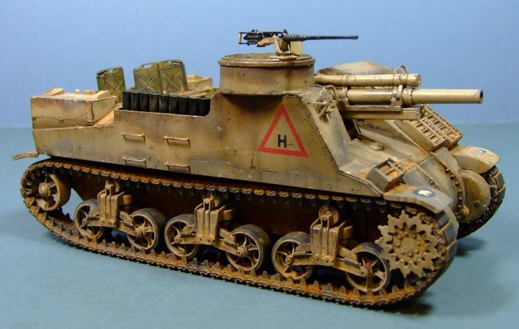 M7 Priest, 105 mm howitzer motor carriage, 1:35