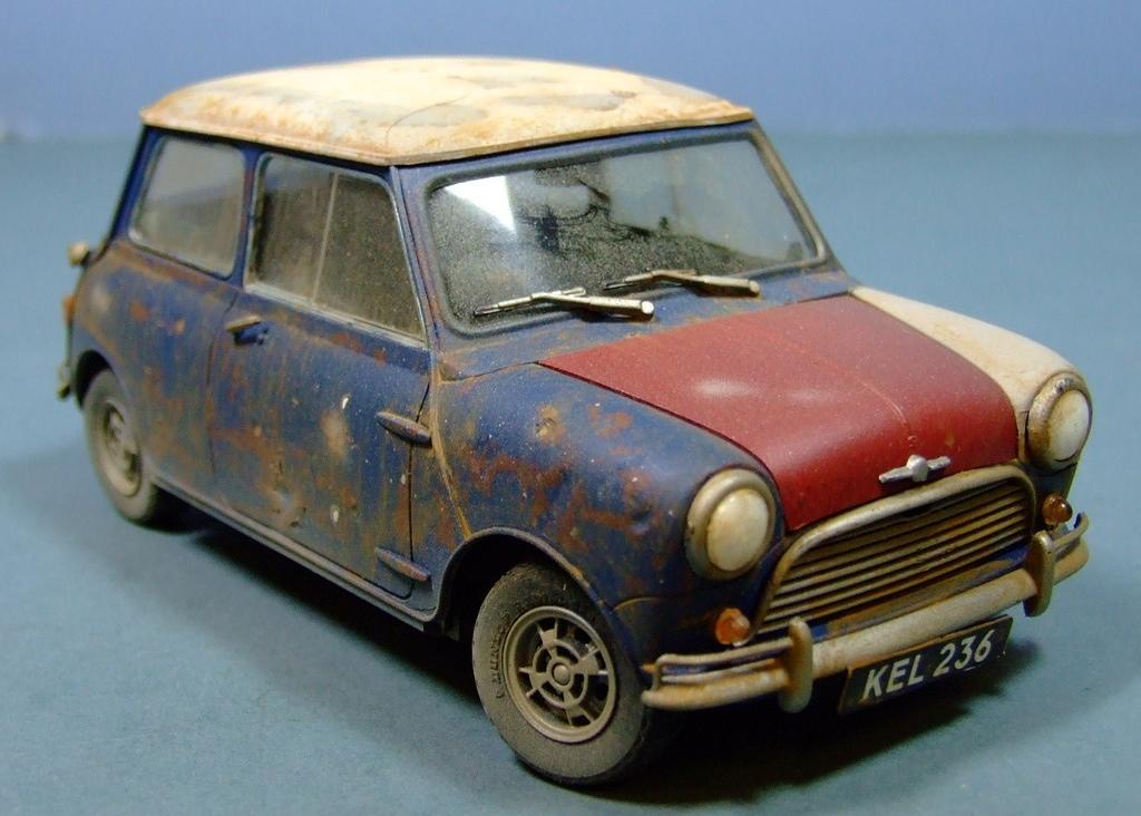 Mini, 1:24