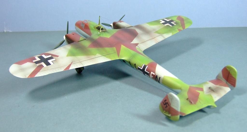 Dornier Do-17 "Flying Pencil," 1:72