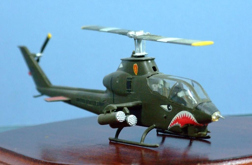 Bell HueyCobra, US Army, 1:72