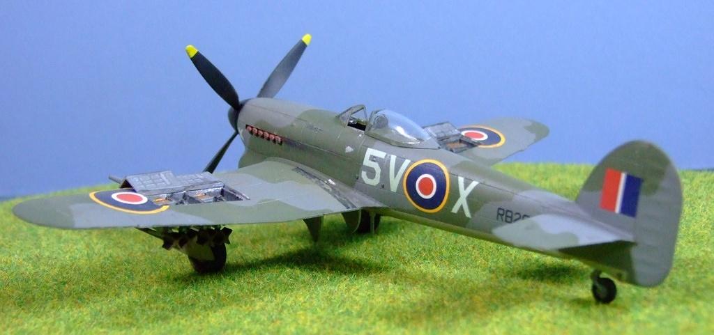 Hawker Typhoon Mk.Ib, 1:72