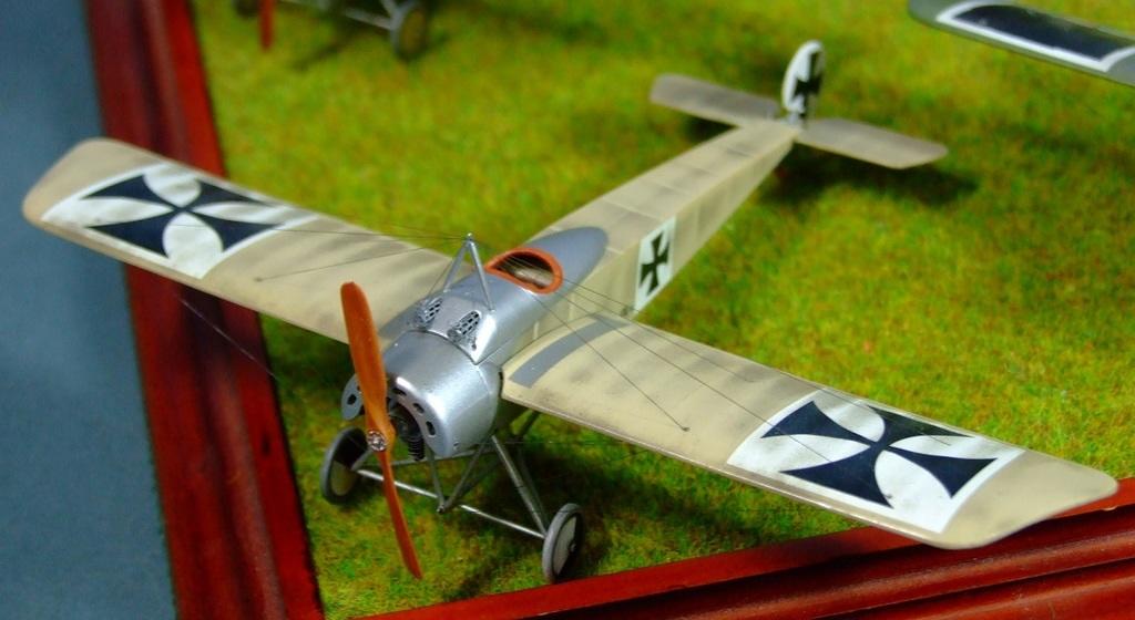 Fokker E.IV, Imperial German Air Service, 1:72