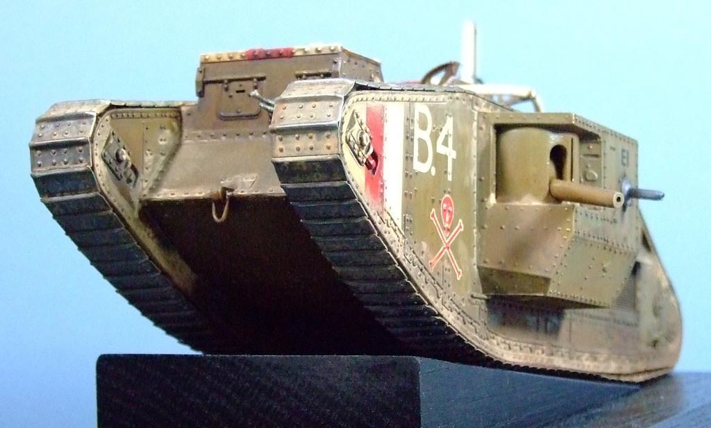 Tank Mk.V, British Army, 1:35