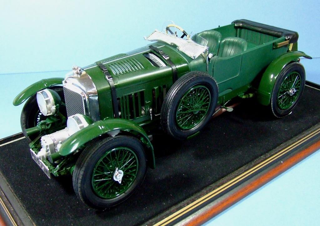 Bentley 1:24