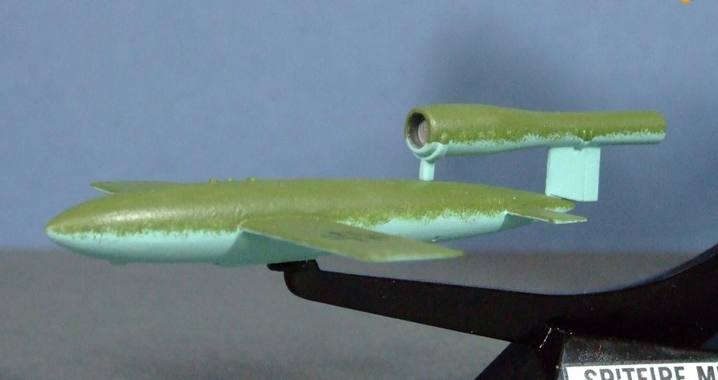 V1 flying bomb, Frog, 1:72