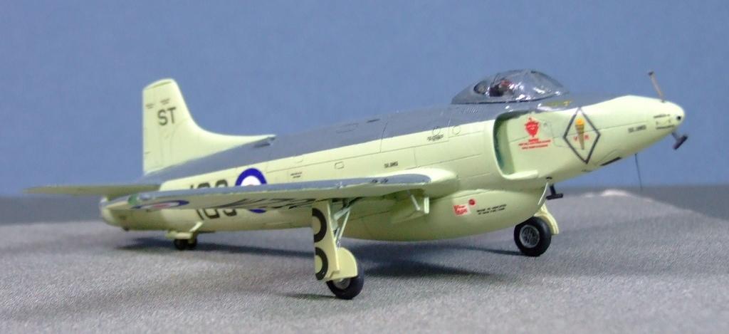 Vickers Supermarine Attacker FB.2, 1:72